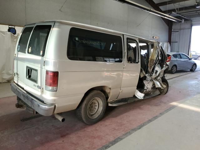 2010 Ford Econoline E350 Super Duty Wagon