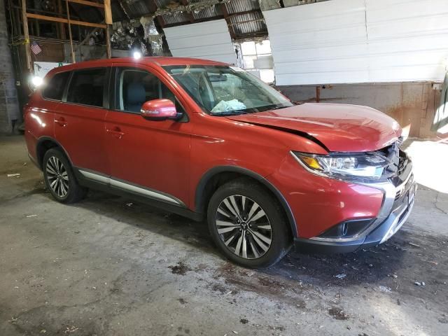 2019 Mitsubishi Outlander SE