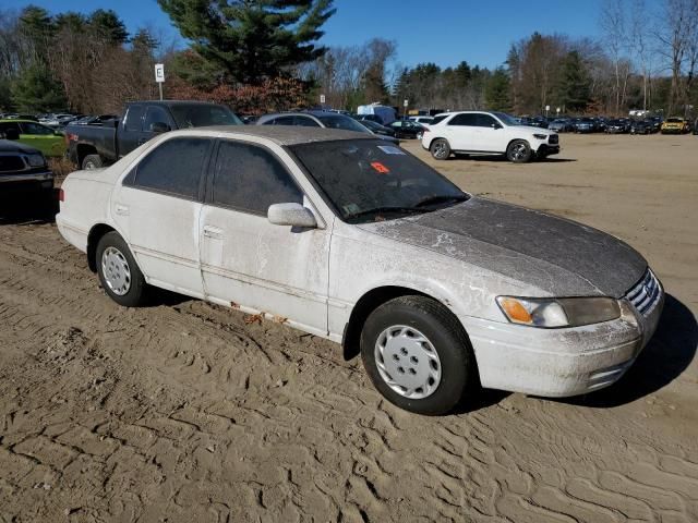 1999 Toyota Camry LE