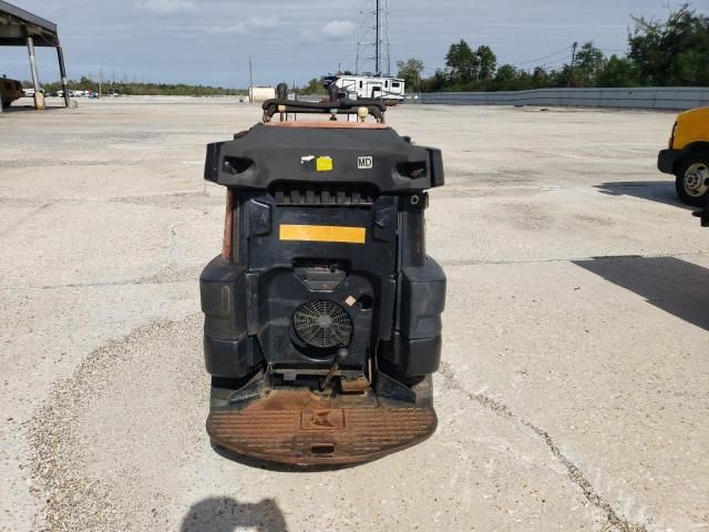 2015 Ditch Witch R30