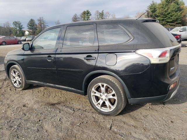 2015 Mitsubishi Outlander SE