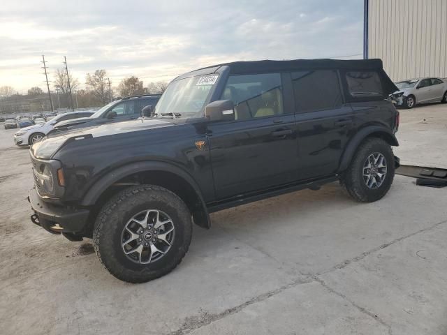 2021 Ford Bronco Base