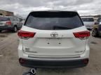 2017 Toyota Highlander SE