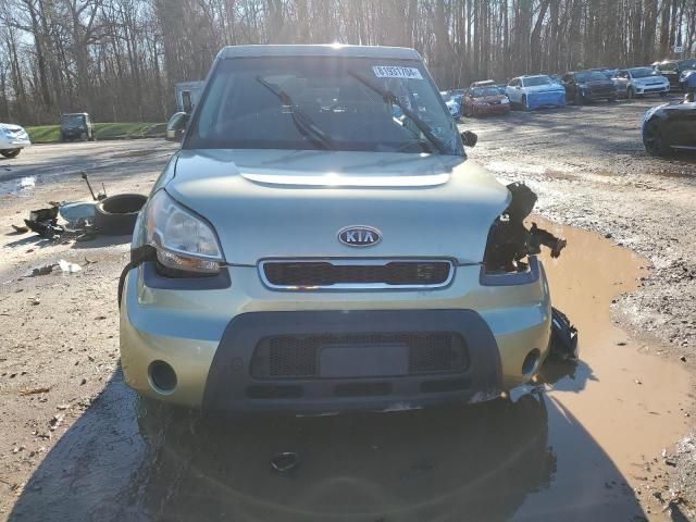 2011 KIA Soul +