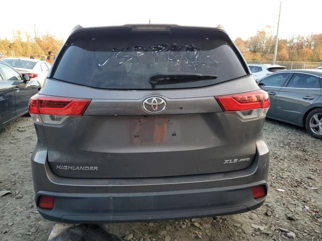 2018 Toyota Highlander SE