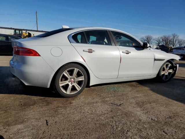 2017 Jaguar XE Prestige