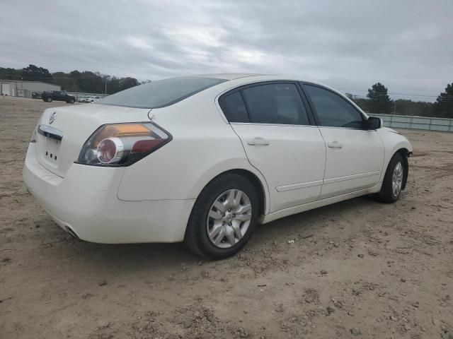 2011 Nissan Altima Base