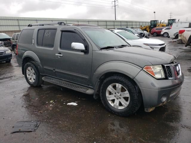 2005 Nissan Pathfinder LE