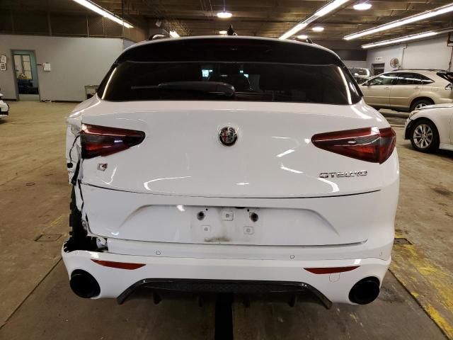 2022 Alfa Romeo Stelvio TI