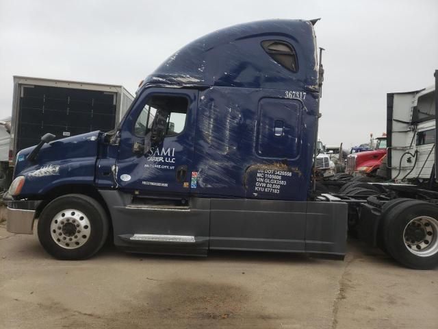 2016 Freightliner Cascadia 125