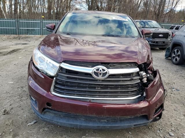 2014 Toyota Highlander LE