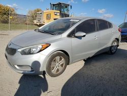 KIA Vehiculos salvage en venta: 2016 KIA Forte LX