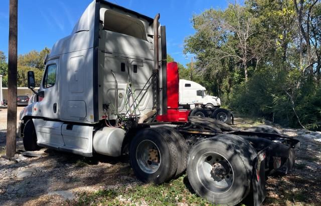 2016 Freightliner Cascadia 125