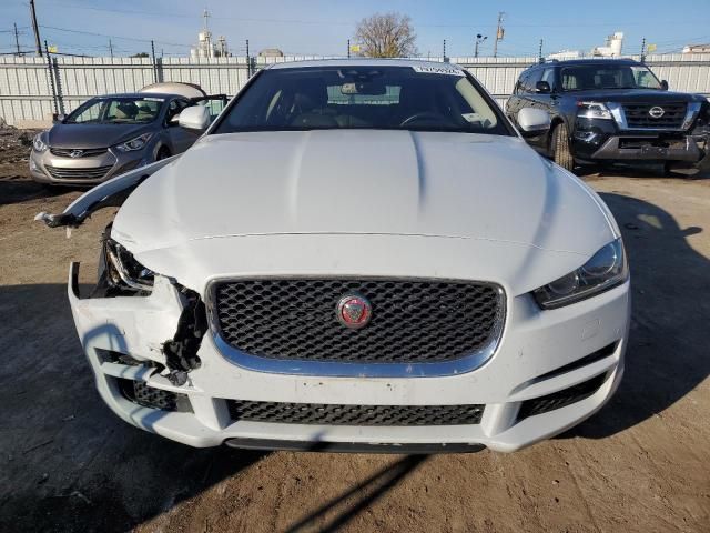 2017 Jaguar XE Prestige