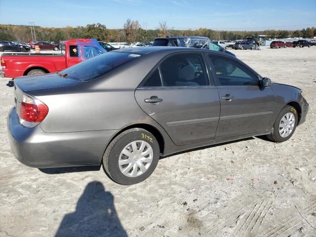 2005 Toyota Camry LE