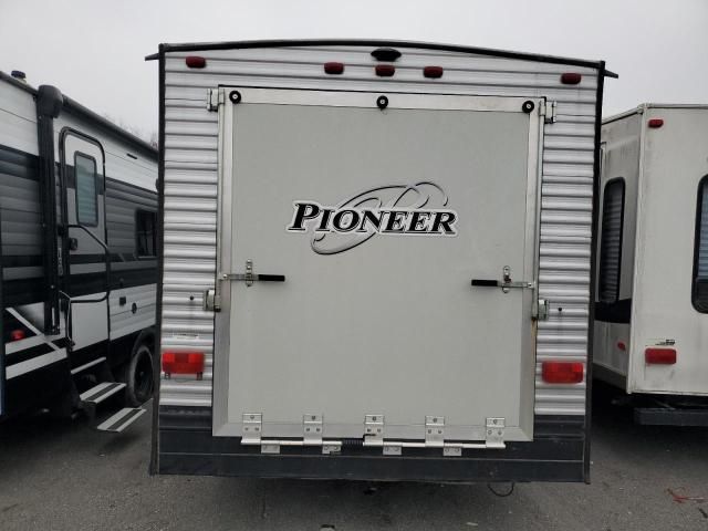 2018 Heartland Pioneer