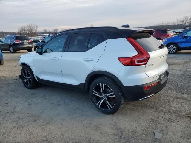 2020 Volvo XC40 T5 R-Design