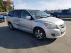 2010 Volkswagen Routan SE