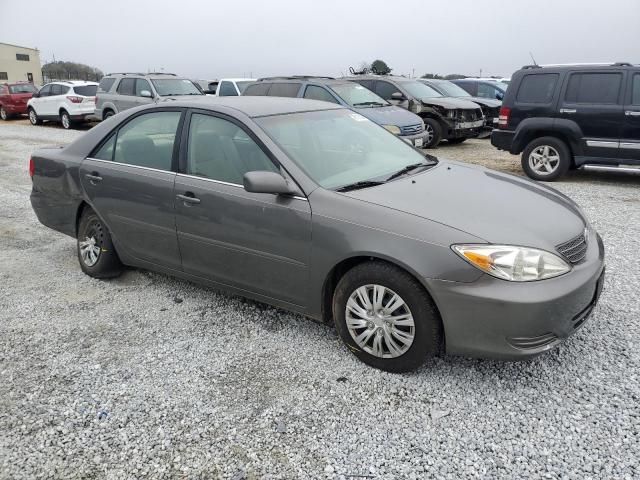 2004 Toyota Camry LE