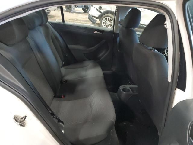 2012 Volkswagen Jetta Base