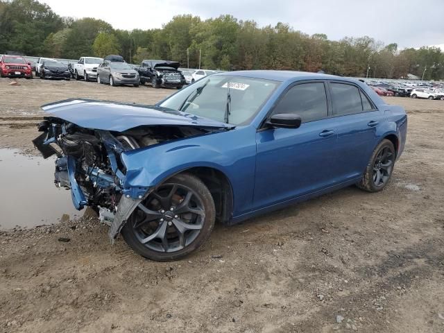 2020 Chrysler 300 Touring