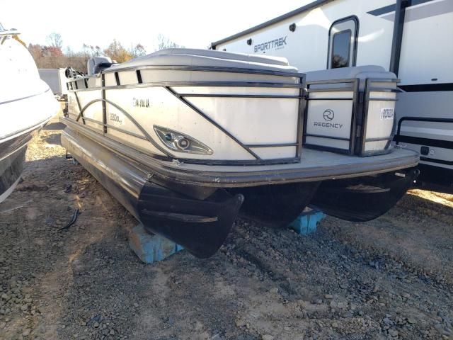 2018 Regn Pontoon