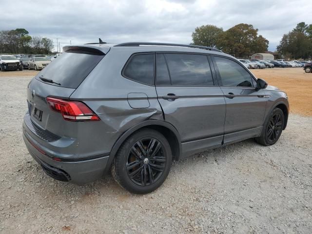 2022 Volkswagen Tiguan SE R-LINE Black