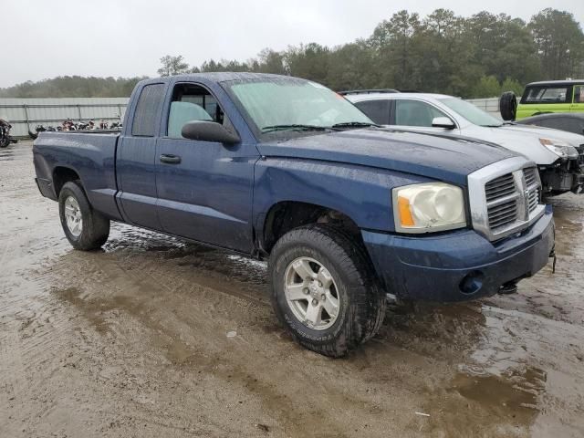 2006 Dodge Dakota SLT