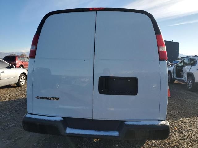 2017 Chevrolet Express G2500