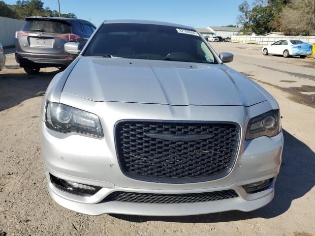 2022 Chrysler 300 Touring L