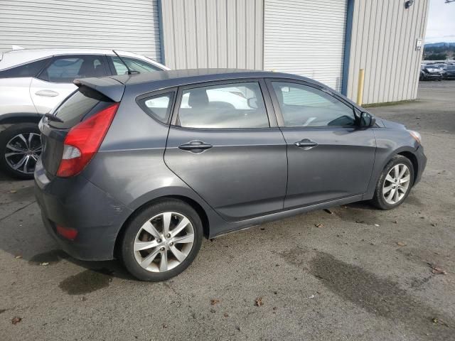 2012 Hyundai Accent GLS