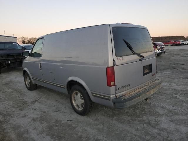 2000 GMC Safari XT