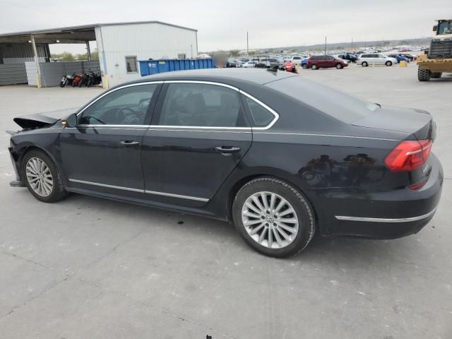 2016 Volkswagen Passat SE