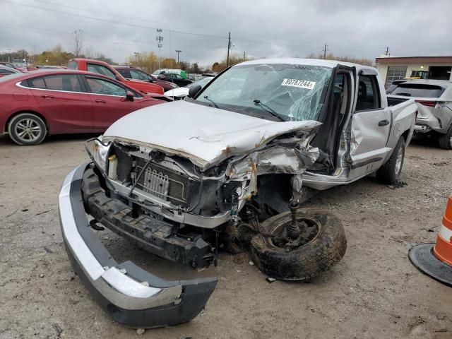 2005 Dodge Dakota Quad SLT