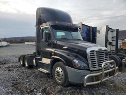 Freightliner Cascadia 125 salvage cars for sale: 2016 Freightliner Cascadia 125