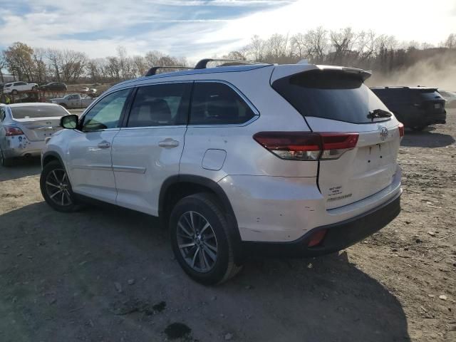 2019 Toyota Highlander SE