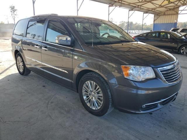 2014 Chrysler Town & Country Touring L