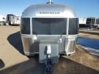 2016 Airstream Camper