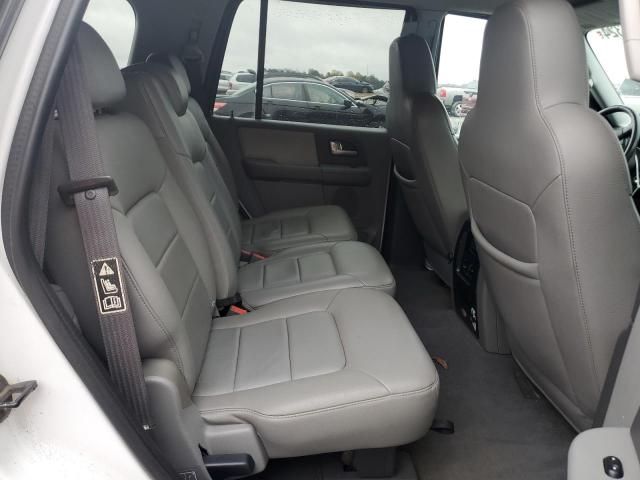 2004 Ford Expedition XLT