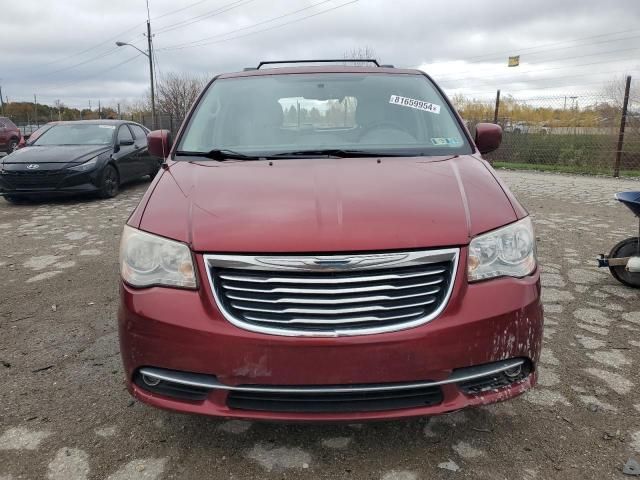 2013 Chrysler Town & Country Touring