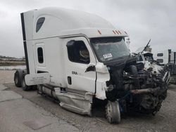 Freightliner salvage cars for sale: 2019 Freightliner Cascadia 126