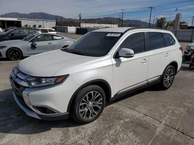 2016 Mitsubishi Outlander SE