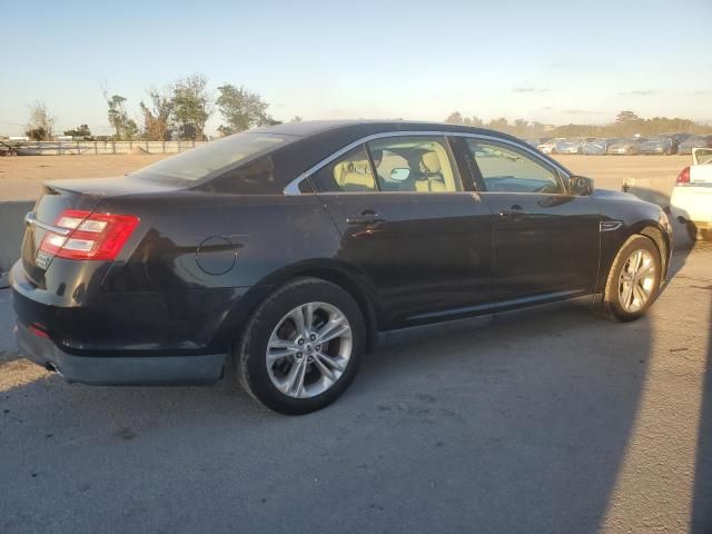 2014 Ford Taurus SEL