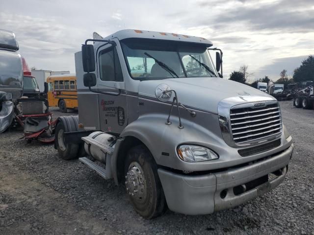 2007 Freightliner Columbia 112