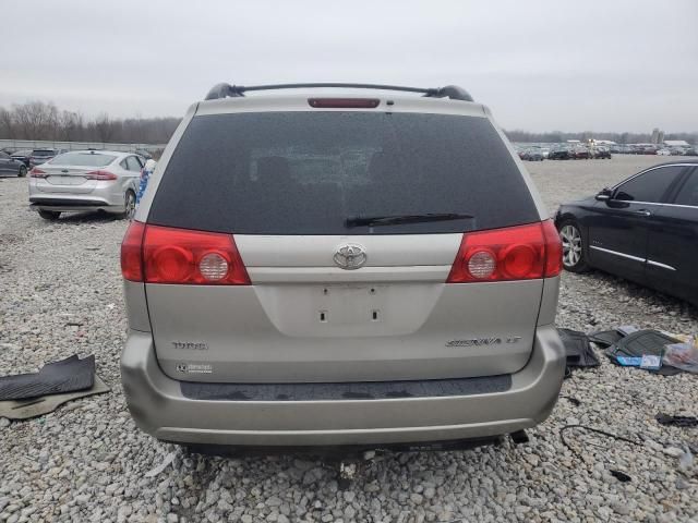 2010 Toyota Sienna CE