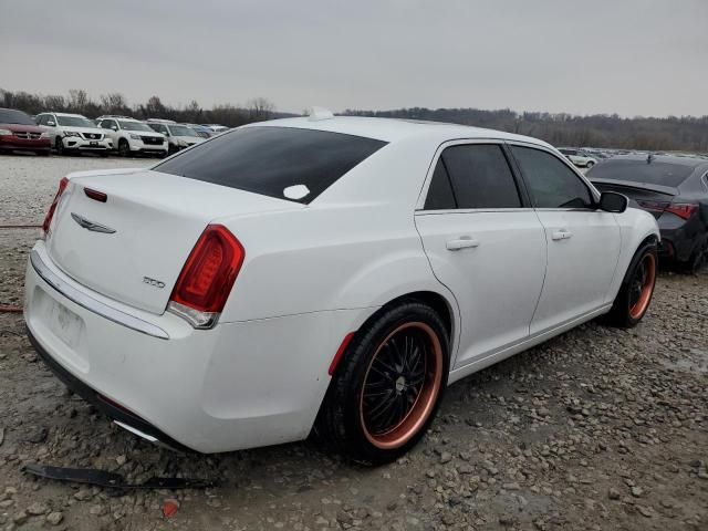 2018 Chrysler 300 Touring