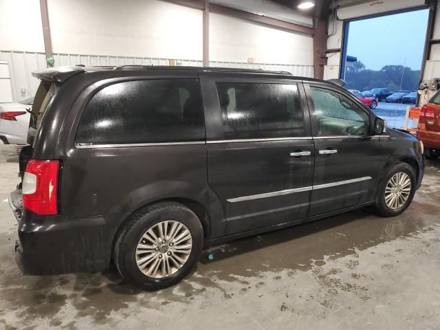 2015 Chrysler Town & Country Touring L