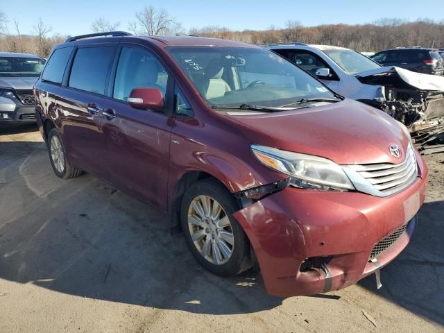 2017 Toyota Sienna XLE