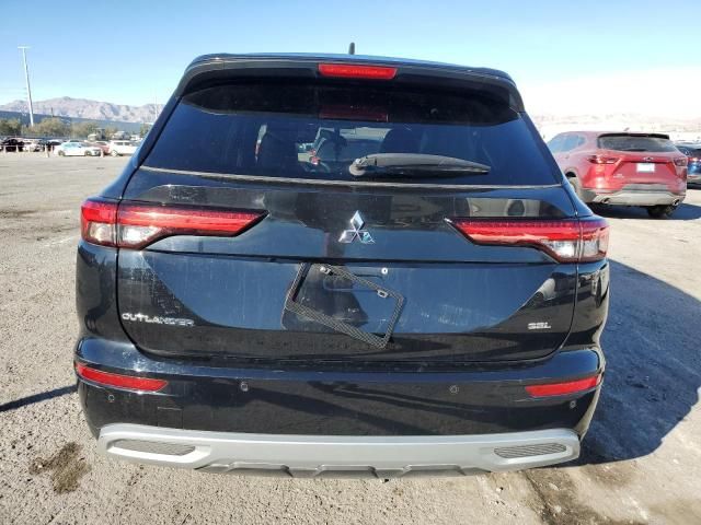 2022 Mitsubishi Outlander SEL