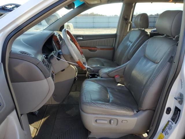 2006 Toyota Sienna XLE